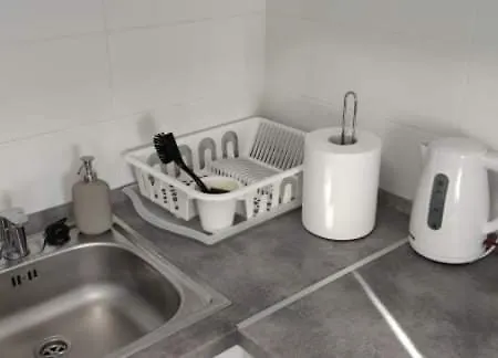 Nyil Apartmanhaz *