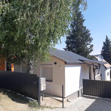 Apartment Nyil Apartmanhaz *